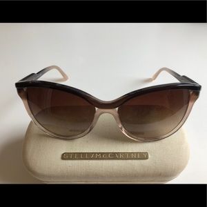 Stella Mccartney cat-eye sunglasses - model SM4038